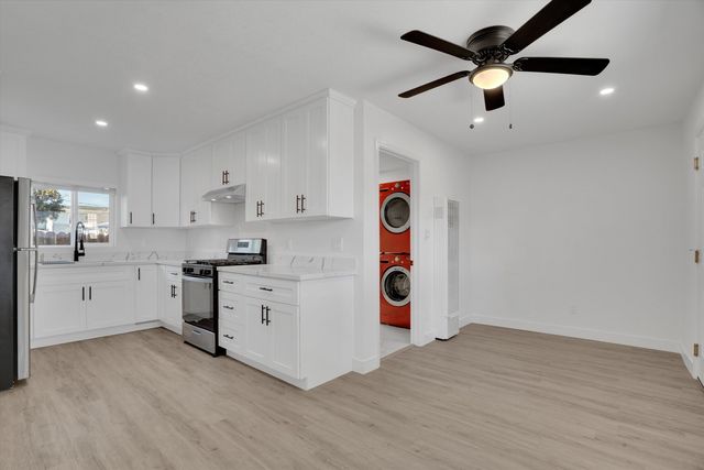 60 Railroad Ave, Rodeo, CA 94572