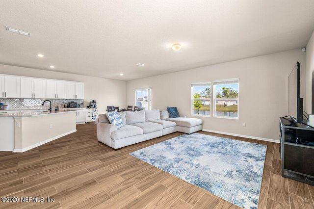 2436 FALLING STAR Lane, Green Cove Springs, FL 32043