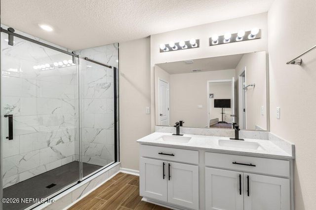 2436 FALLING STAR Lane, Green Cove Springs, FL 32043