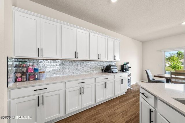 2436 FALLING STAR Lane, Green Cove Springs, FL 32043