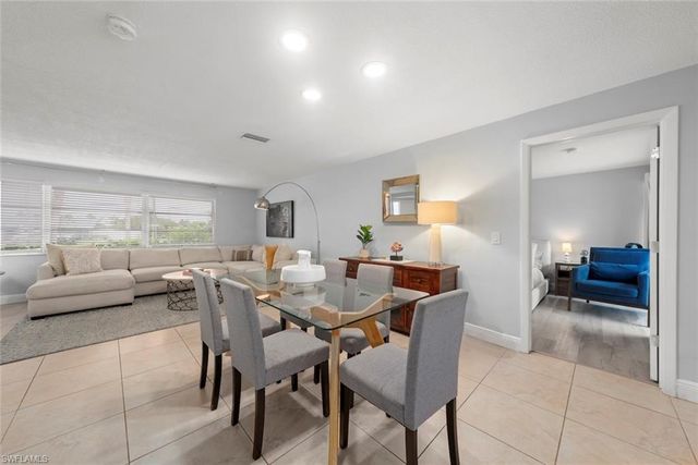 12150 McGregor BLVD, Fort Myers, FL 33919