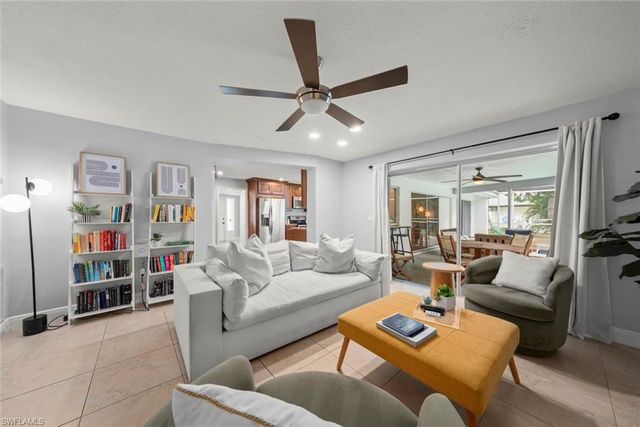 12150 McGregor BLVD, Fort Myers, FL 33919