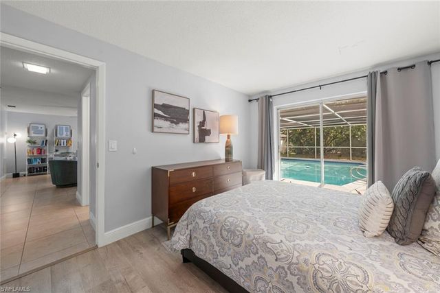 12150 McGregor BLVD, Fort Myers, FL 33919