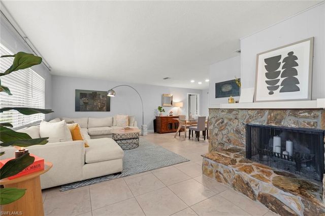 12150 McGregor BLVD, Fort Myers, FL 33919