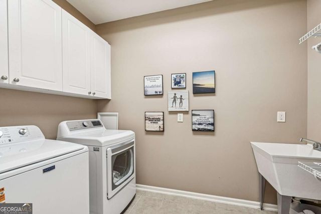 1043 Meadow Club Court, Suwanee, GA 30024