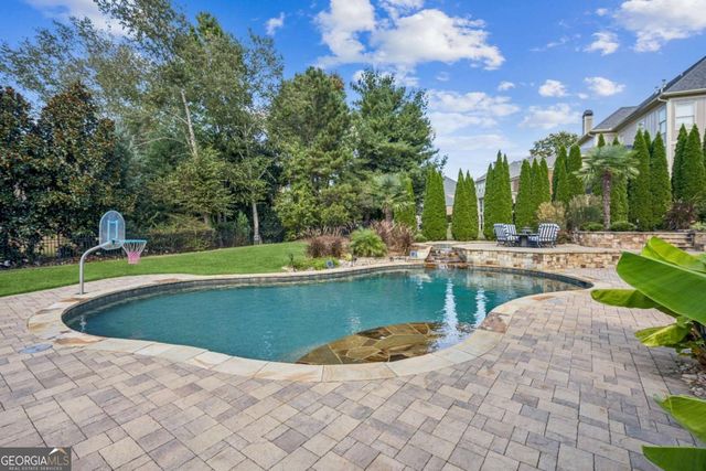 1043 Meadow Club Court, Suwanee, GA 30024