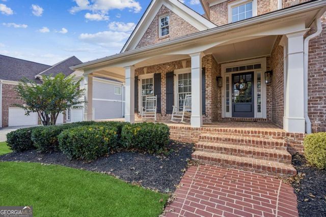 1043 Meadow Club Court, Suwanee, GA 30024