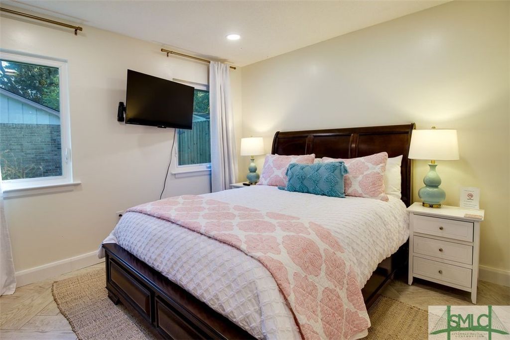 Image 15 of property listing at 7201 Tropical Way, Savannah, GA 31410