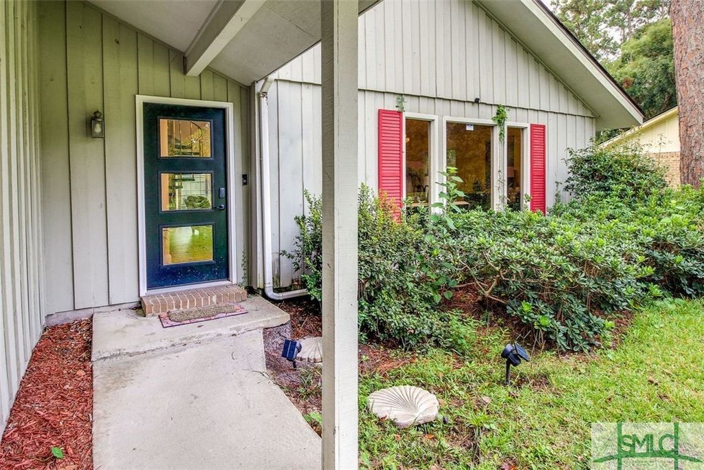 Image 2 of property listing at 7201 Tropical Way, Savannah, GA 31410