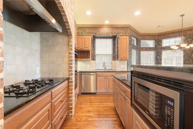 807 Glen Rose Drive, Allen, TX 75013