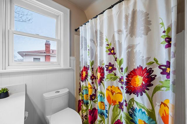 15 Woodland Avenue, Delaware, OH 43015