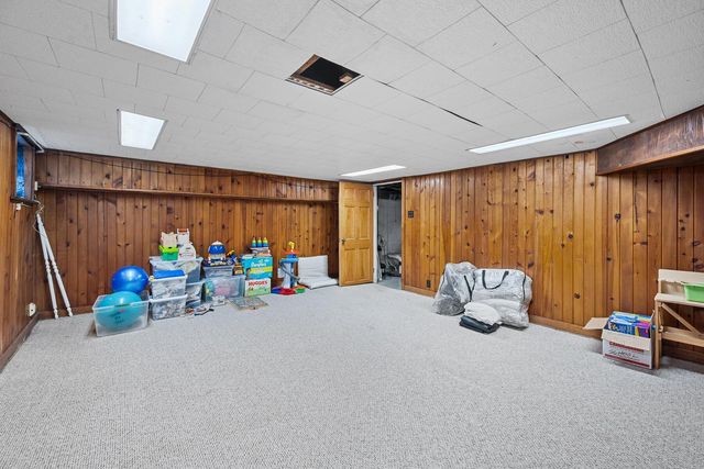 15 Woodland Avenue, Delaware, OH 43015