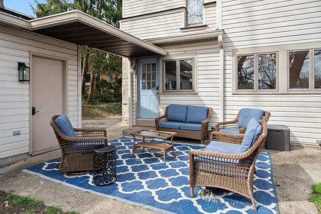 15 Woodland Avenue, Delaware, OH 43015