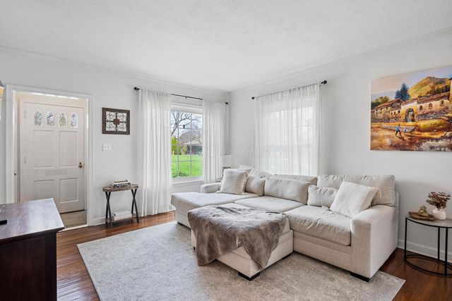 15 Woodland Avenue, Delaware, OH 43015