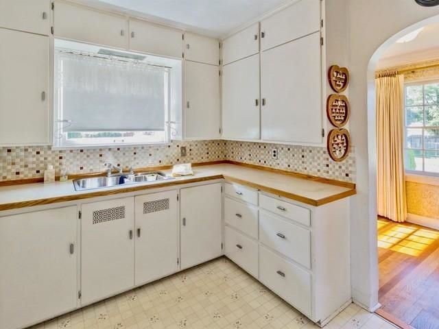 4827 N Monroe St, Spokane, WA 99205