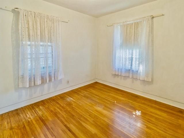 4827 N Monroe St, Spokane, WA 99205