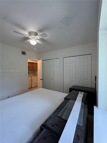 175 Wimbledon Lake Dr, Plantation, FL 33324