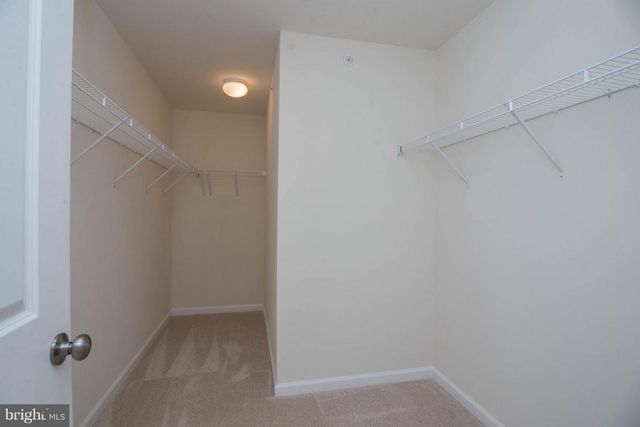 4939 TRAIL VISTA LN, Chantilly, VA 20151