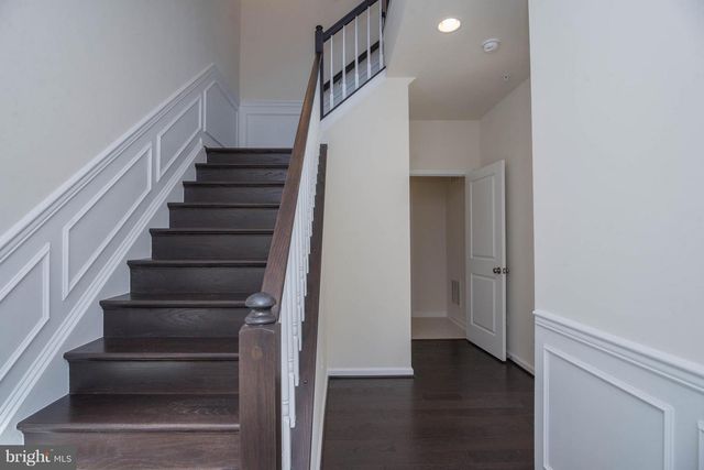 4939 TRAIL VISTA LN, Chantilly, VA 20151