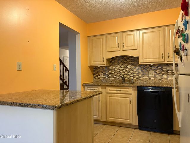 3005 Squire Boulevard, Guilderland, NY 12159