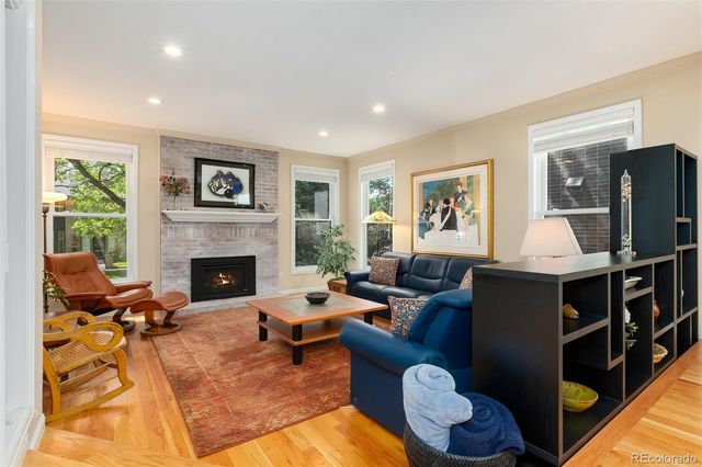 284 N Monroe Street, Denver, CO 80206