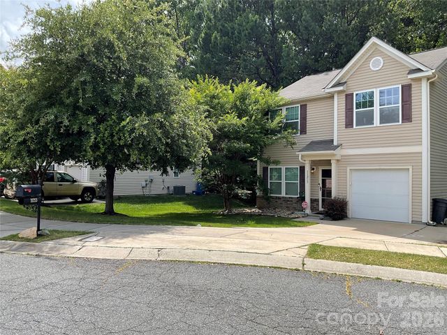 11213 Deer Stand Court 28, Charlotte, NC 28214