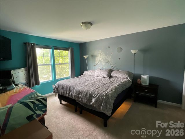 11213 Deer Stand Court 28, Charlotte, NC 28214