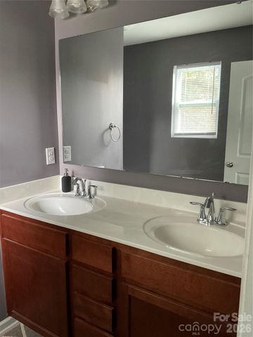 11213 Deer Stand Court 28, Charlotte, NC 28214