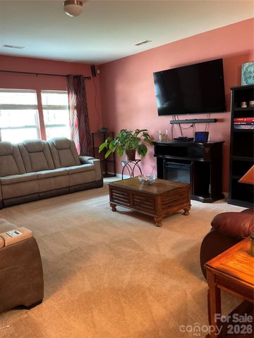 11213 Deer Stand Court 28, Charlotte, NC 28214