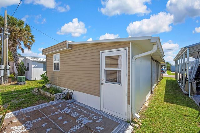 800 32ND AVENUE S 606, St Petersburg, FL 33705