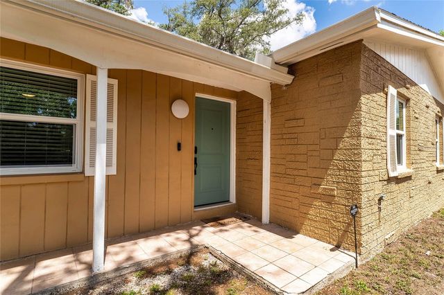 10214 N WOODMERE ROAD, Tampa, FL 33617