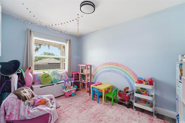 10214 N WOODMERE ROAD, Tampa, FL 33617