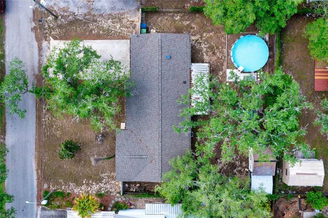 10214 N WOODMERE ROAD, Tampa, FL 33617