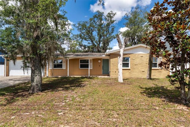 10214 N WOODMERE ROAD, Tampa, FL 33617