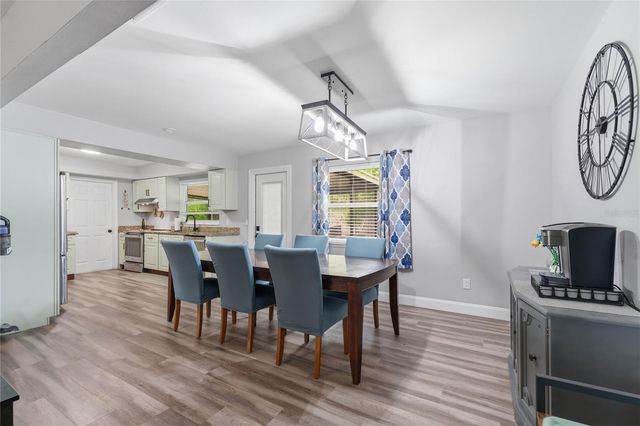 10214 N WOODMERE ROAD, Tampa, FL 33617