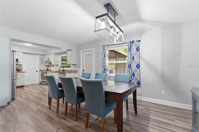 10214 N WOODMERE ROAD, Tampa, FL 33617