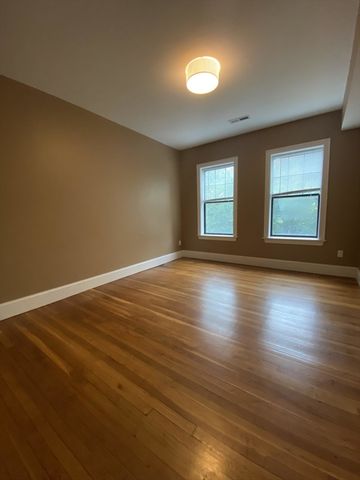 1592 Beacon St 3A, Brookline, MA 02445