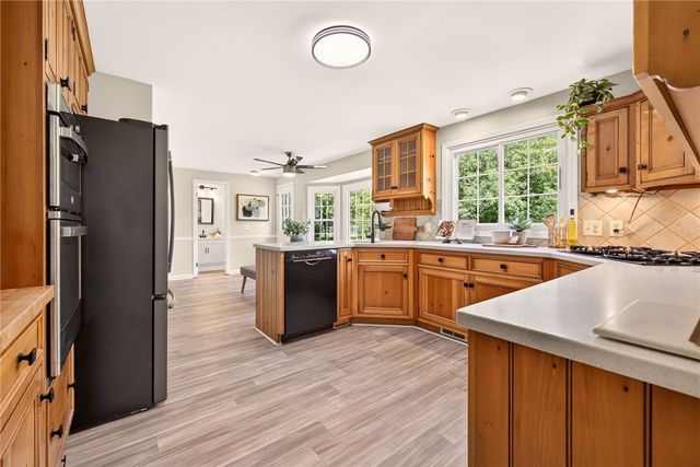 106 Stuyvesant Road, Pittsford, NY 14534