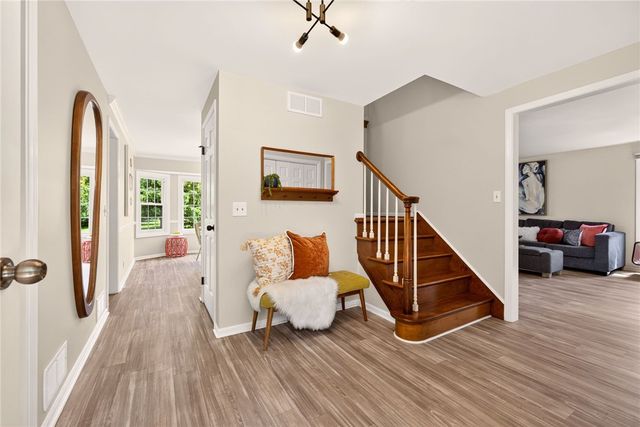 106 Stuyvesant Road, Pittsford, NY 14534
