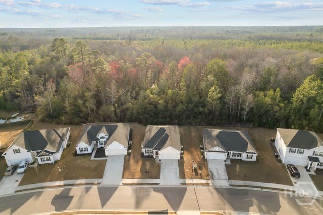 254 Brightleaf Circle, Hinesville, GA 31313