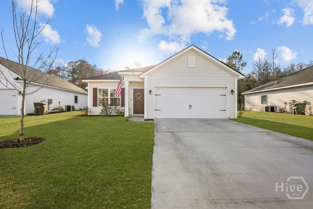 254 Brightleaf Circle, Hinesville, GA 31313
