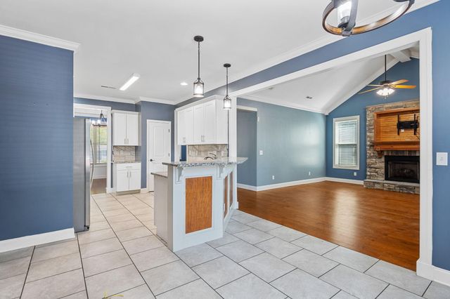 8208 Igou Gap Road, Chattanooga, TN 37421