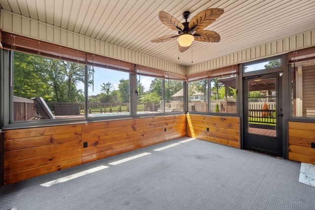 8208 Igou Gap Road, Chattanooga, TN 37421