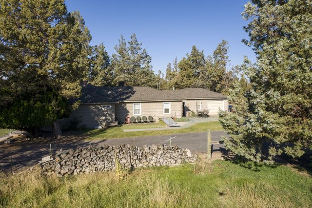 775 NW 35th Street, Redmond, OR 97756