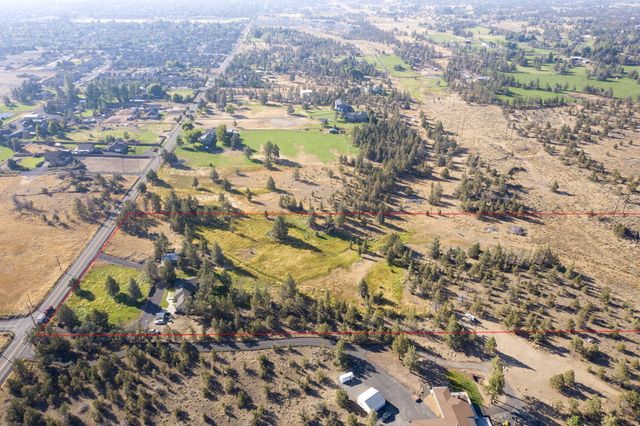775 NW 35th Street, Redmond, OR 97756