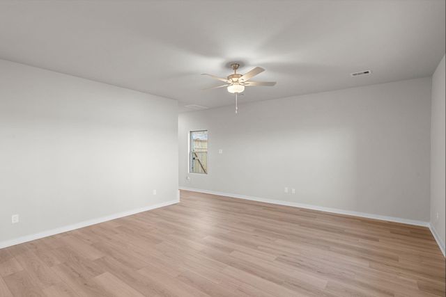 2910 Wind Cave Lane, Rosharon, TX 77583