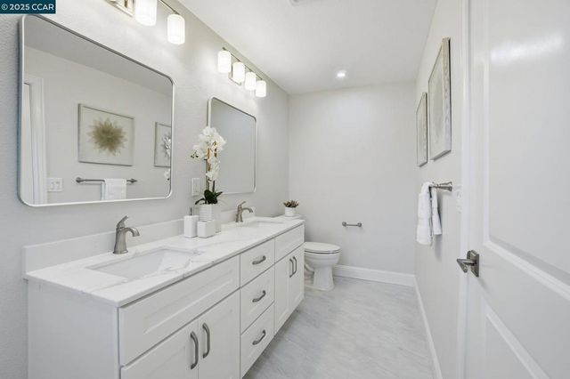 289 Sierra Dr, Walnut Creek, CA 94596