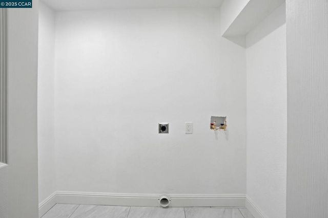 289 Sierra Dr, Walnut Creek, CA 94596