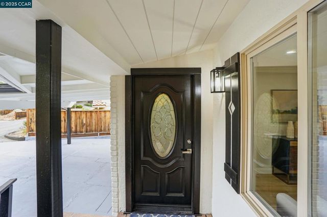 289 Sierra Dr, Walnut Creek, CA 94596