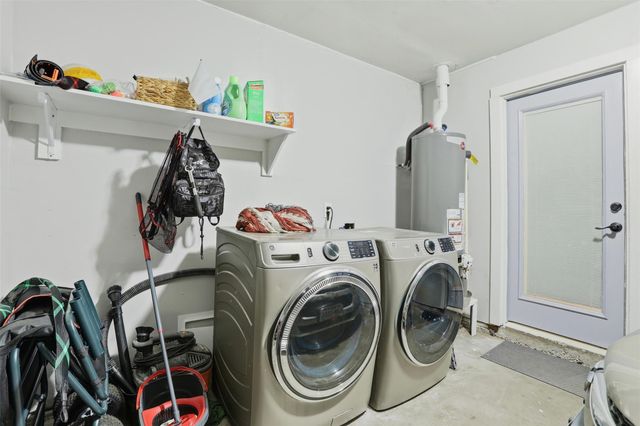 5638 Simsdale Street, Houston, TX 77033